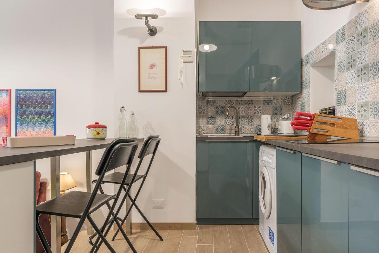 Monti Artistic Flat Apartment Rome Bagian luar foto