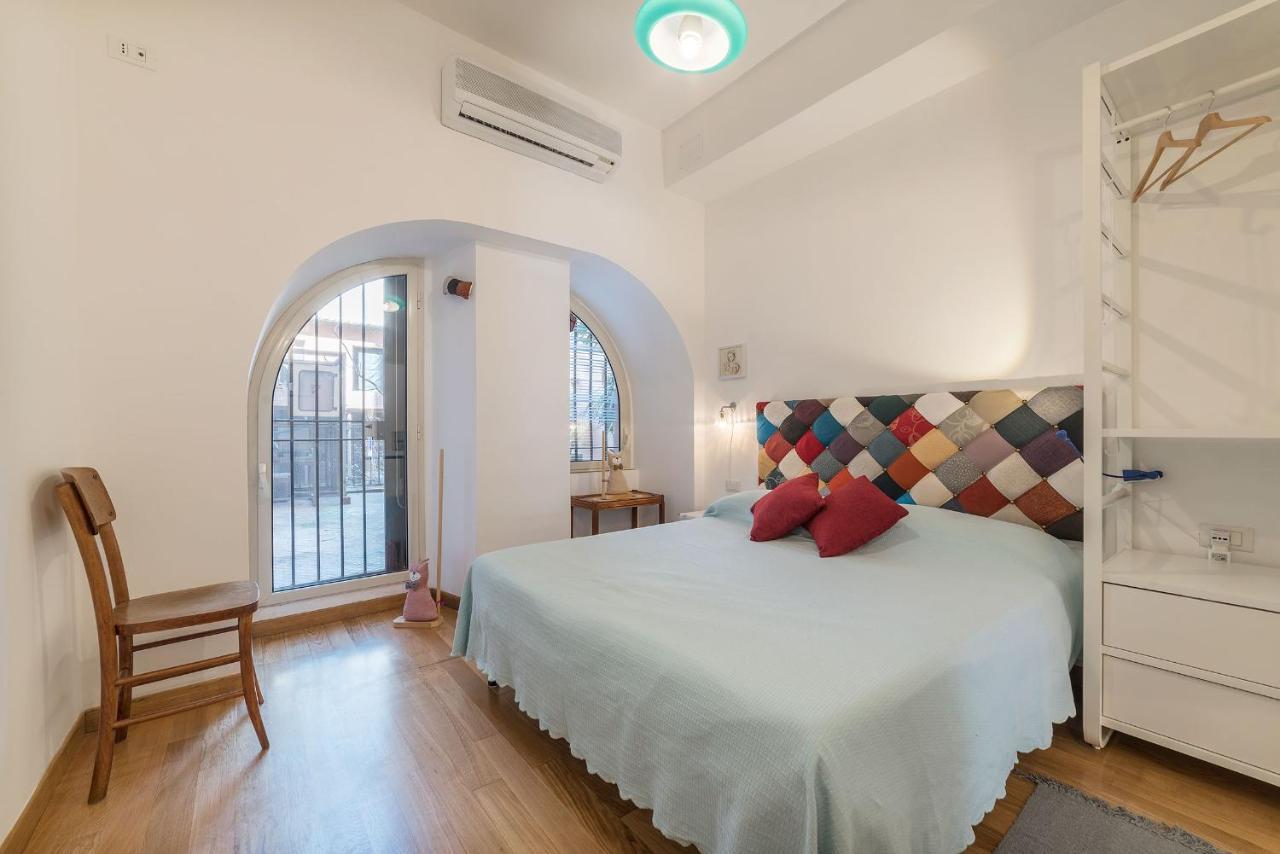 Monti Artistic Flat Apartment Rome Bagian luar foto